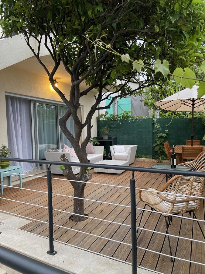 2 Pieces En Rdjardin Avec 2 Grands Terrasses Apartment Антиб Екстериор снимка
